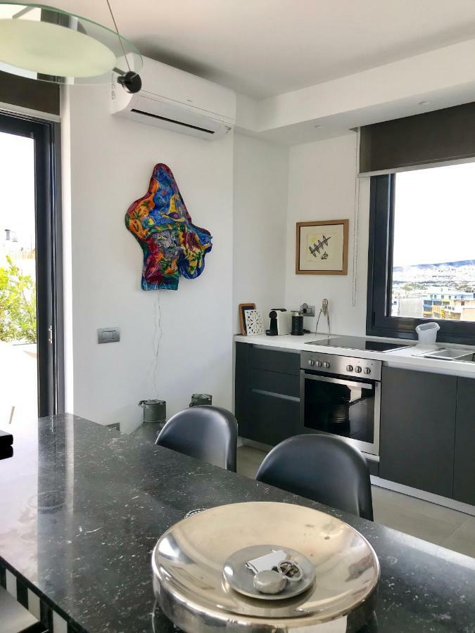 アテネStylish Penthouse With Acropolis And 360 Viewアパートメント エクステリア 写真